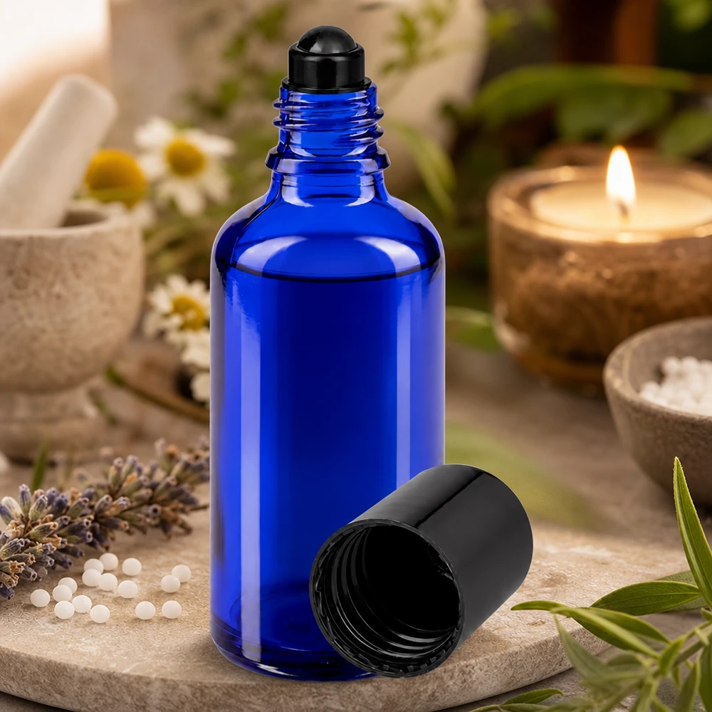 Lékárenská lahvička modrá 50ml roll-on uzávěr černý Blaue Rollerflasche 50ml mit schwarzer Applikatorkugel für Aromatherapie und Naturheilkunde