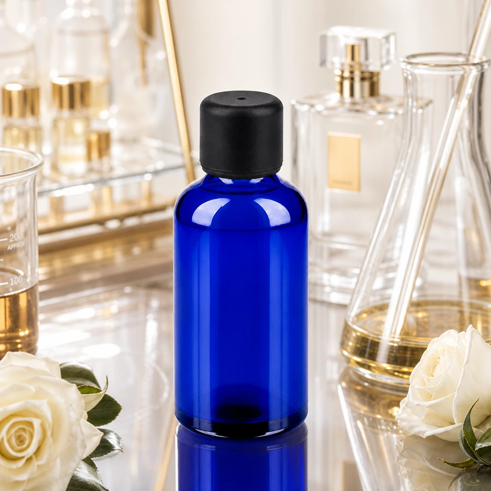 50ml láhev se 6mm šroubovacím uzávěrem černá Standard BlueLine UT18/50 Premium Glasflasche 50ml in Apothekenqualität mit chemieresistentem Material für pharmazeutische Lösungen