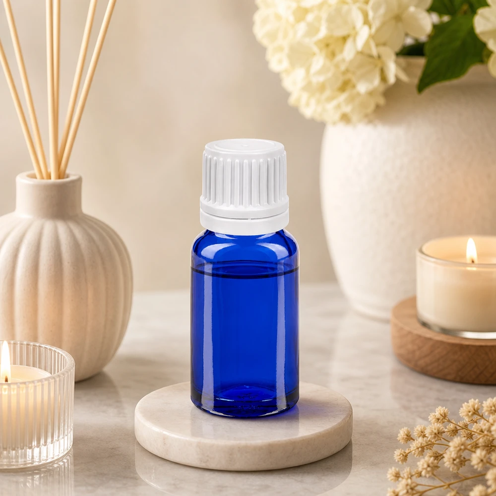 10ml Glasflasche in Apothekenblau mit weißem Kinderschutzverschluss für sichere Dosierung