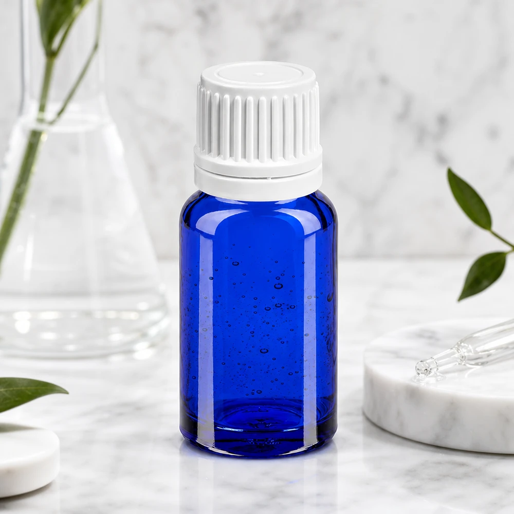 10ml lahvička 11mm šroubovací uzávěr bílý BlueLine UT18/10.