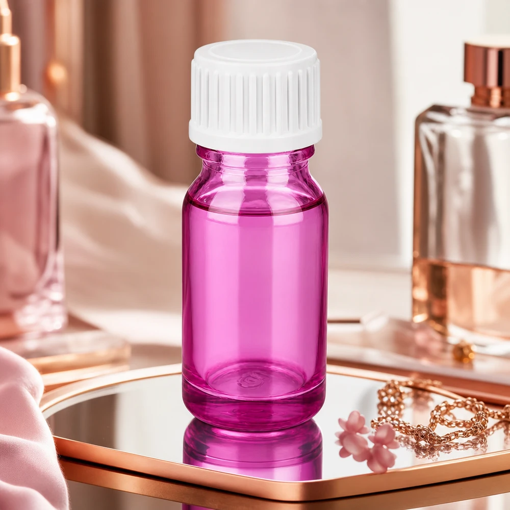 Lahvička o objemu 10 ml (globule). Nalévací kroužek 3 mm bílý standardní PurpleLine. UT18/10 10ml Apothekerflasche aus gefärbtem Glas in purpur für professionelle Anmischungen