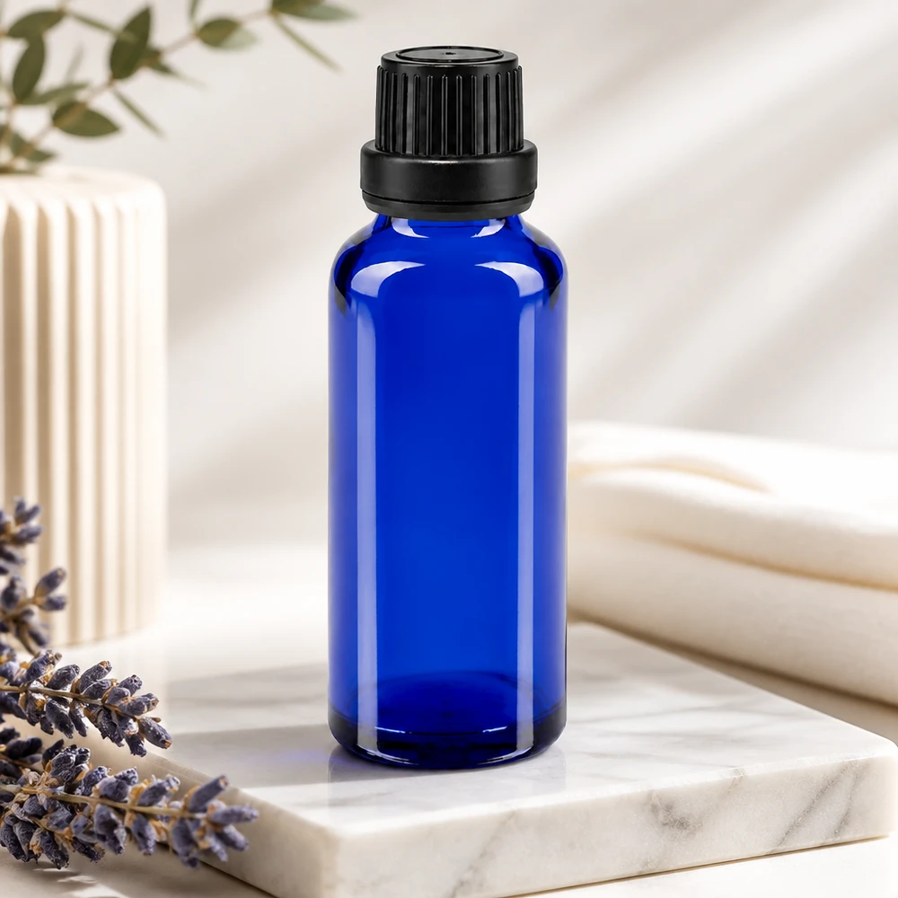 Lékárenská láhev modrá 30ml kapací uzávěr s nalévacím kroužkem 2mm černý uzávěr proti neoprávněné manipulaci Blaue Apothekerflasche 30ml mit kindersicherem schwarzen Deckel für Duftöle und Essenzen