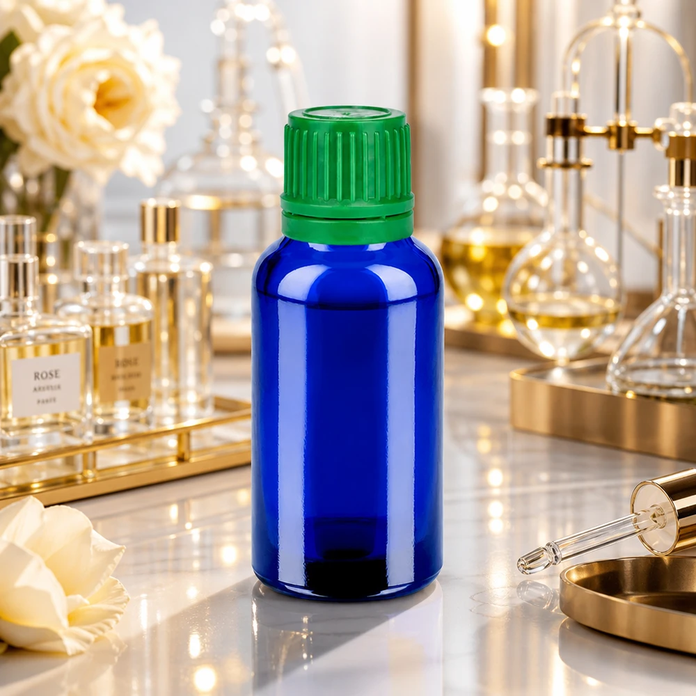 30ml láhev 11mm šroubovací uzávěr zelený uzávěr BlueLine UT18/30. 30ml Glasflasche BlueLine Serie perfekt für DIY Kosmetik und Mischungen
