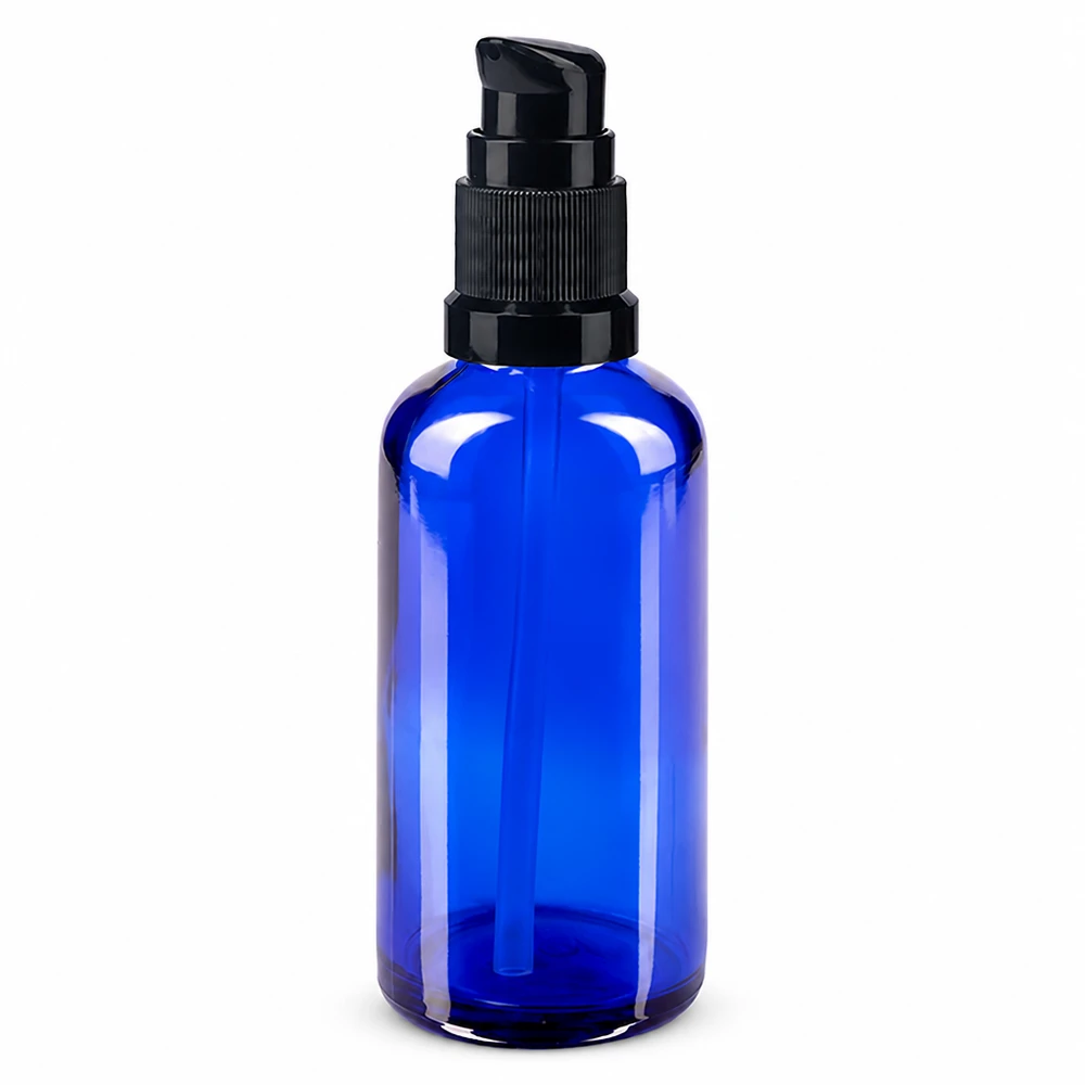 Lékárenská láhev modrá 50ml pumpovací uzávěr černý standardní Hochwertige 50ml Pumpflasche aus blauem UV-Schutzglas mit schwarzem Aufsatz