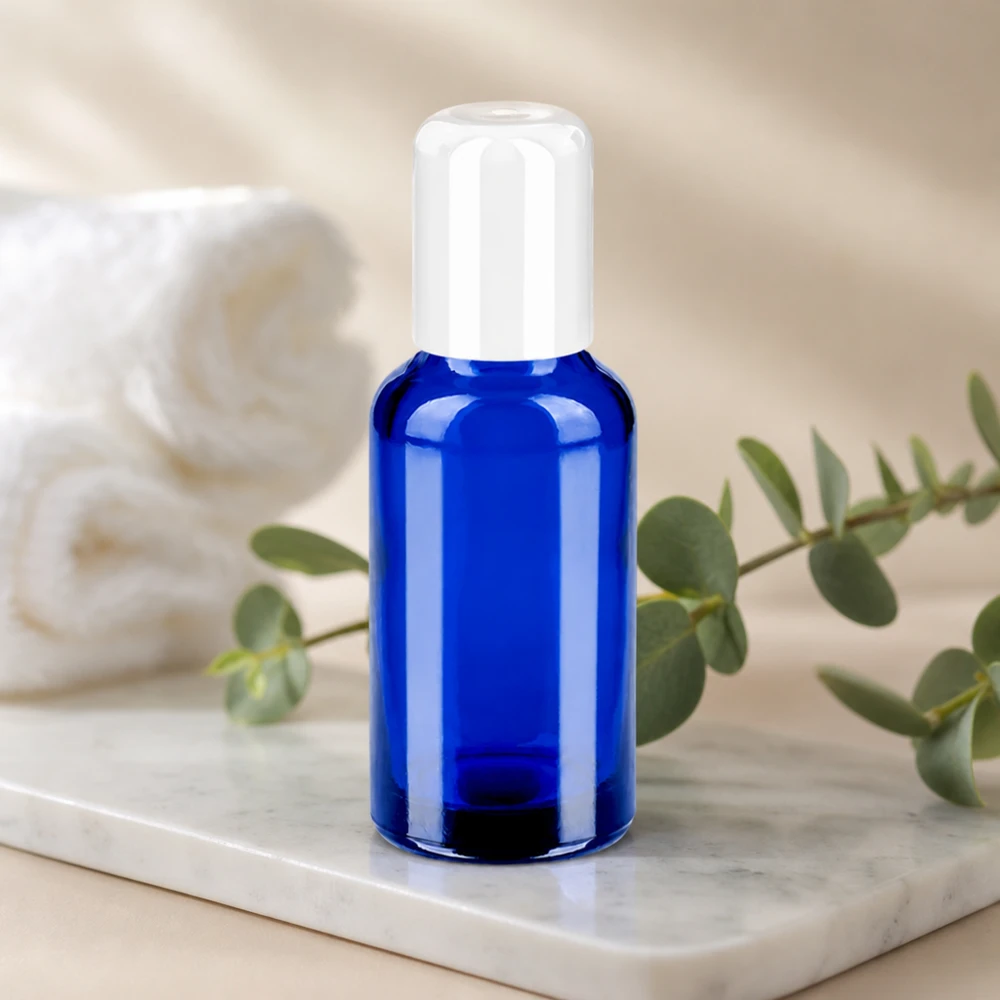 30ml roll-on lahvička bílá standardní uzávěr BlueLine UT18/30 Vielseitige 30ml Roll-On Flasche in Apothekerqualität mit weissem Verschluss für DIY Kosmetik