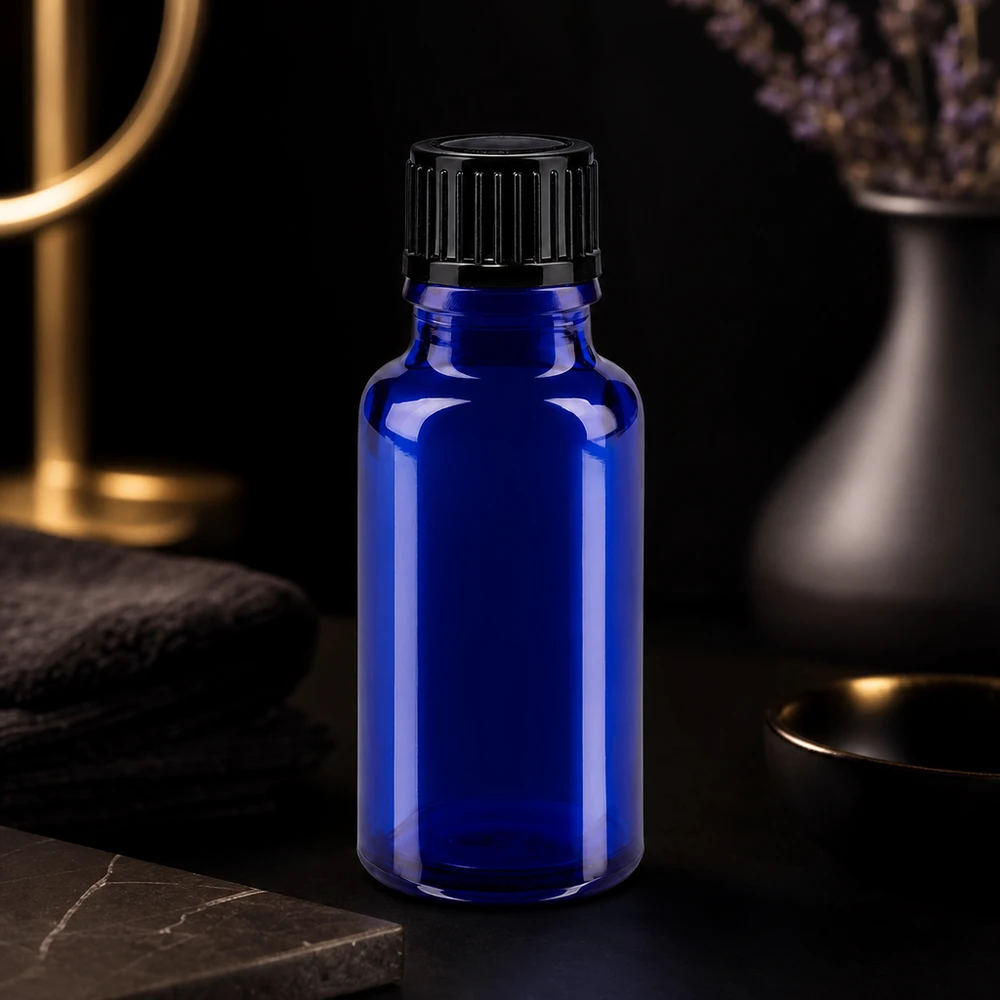 Lékárenská láhev modrá 20ml šroubovací uzávěr černý standardní Blaue Flasche 20ml Apothekerglas mit schwarzem Deckel 11mm für UV-empfindliche Flüssigkeiten