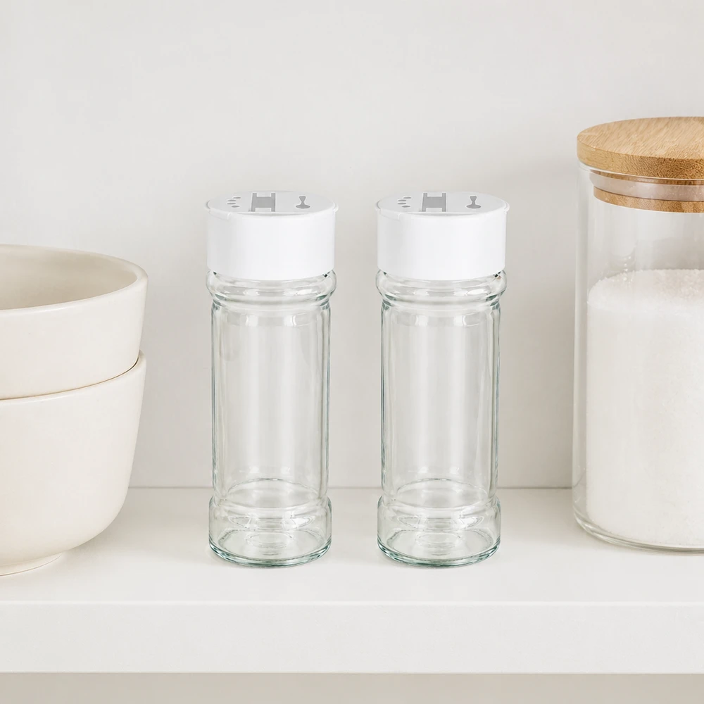 Dóza na sůl/koření 100 ml s dvojitým šejkrem bílá Zylindrisches Gewürzglas 100ml aus Klarglas mit weißem Streuerdeckel im Landhaus-Stil