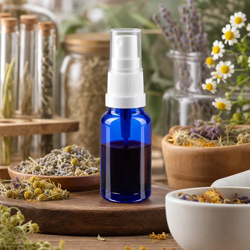 10ml lahvička s rozprašovačem bílá/transparentní standardní uzávěr BlueLine UT18/10 10ml Sprühflasche mit robustem Glasmaterial für langlebige Aufbewahrung von Essenzen