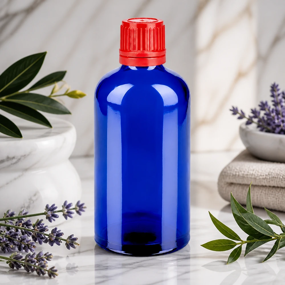 Handliche 100ml Flasche aus hochwertigem Glas mit ergonomischem Design und sicherem Verschluss