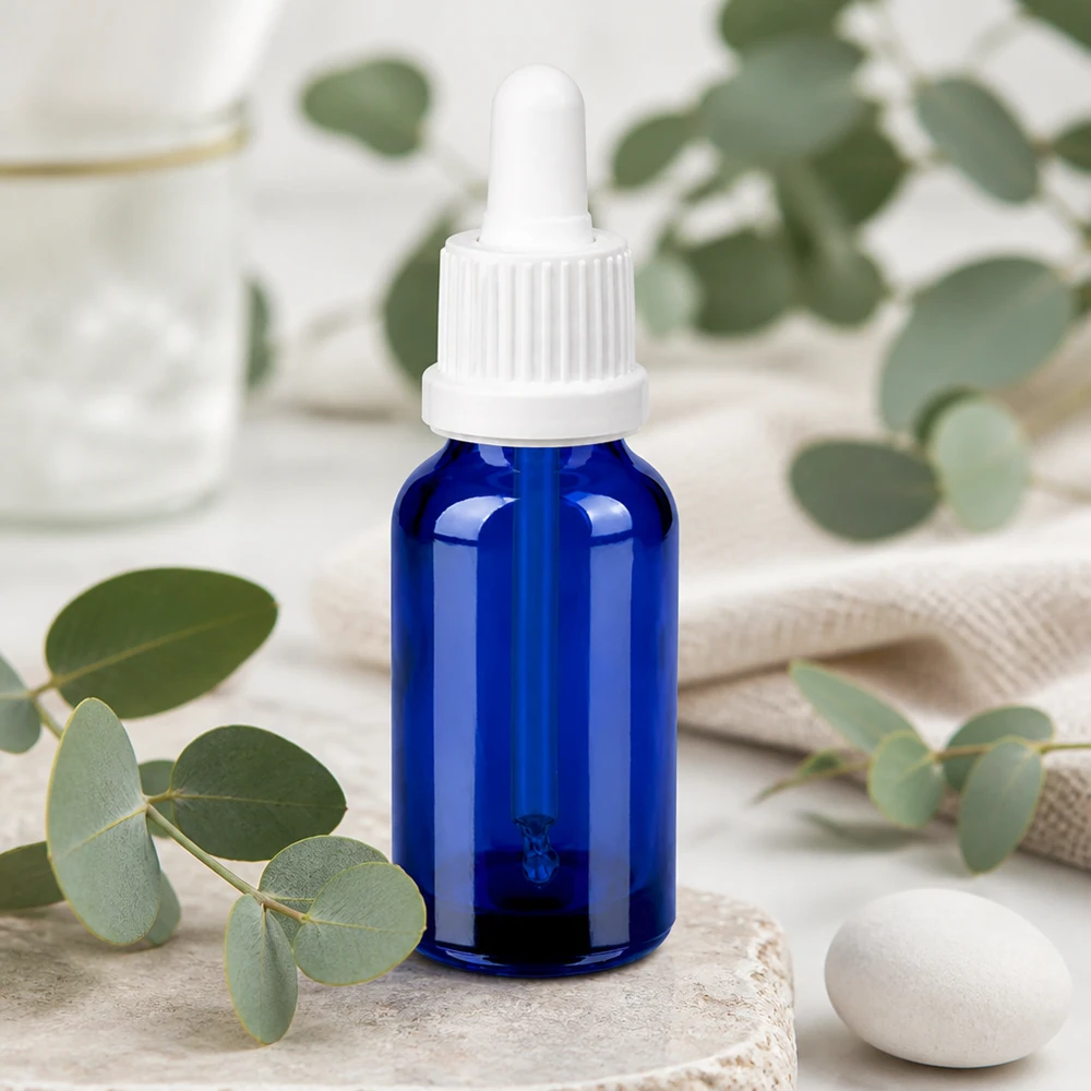 20ml pipetovací láhev bílá s tamper-evidentním uzávěrem BlueLine UT18/20 Stilvolle 20ml Pipettenflasche in Kobaltblau mit weißem Verschluss für Naturkosmetik