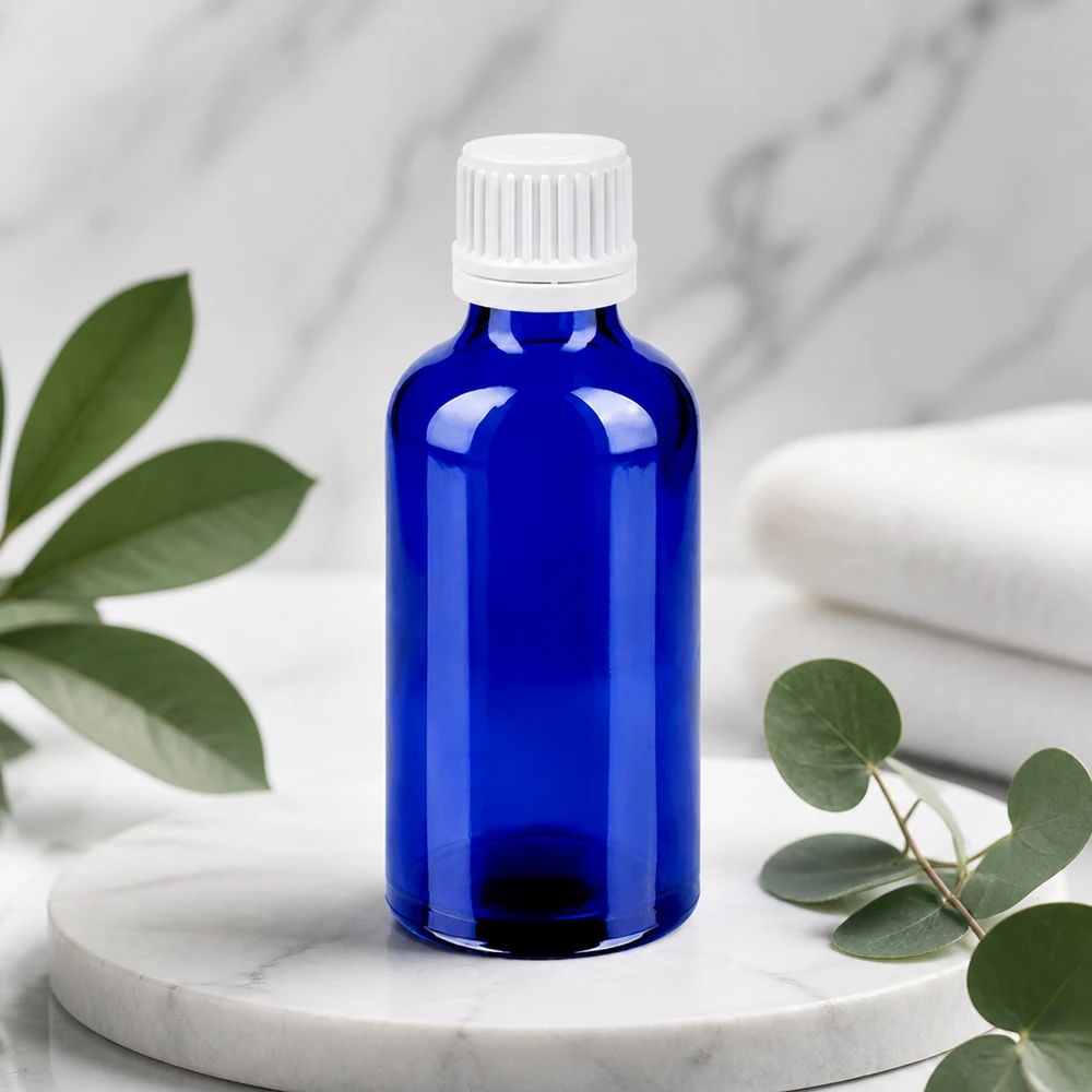 50ml láhev 11mm šroubovací uzávěr bílý uzávěr s ochranou proti manipulaci BlueLine UT18/50 Robuste 50ml Glasflasche BlueLine Serie mit zuverlässigem weißem Schraubgewinde