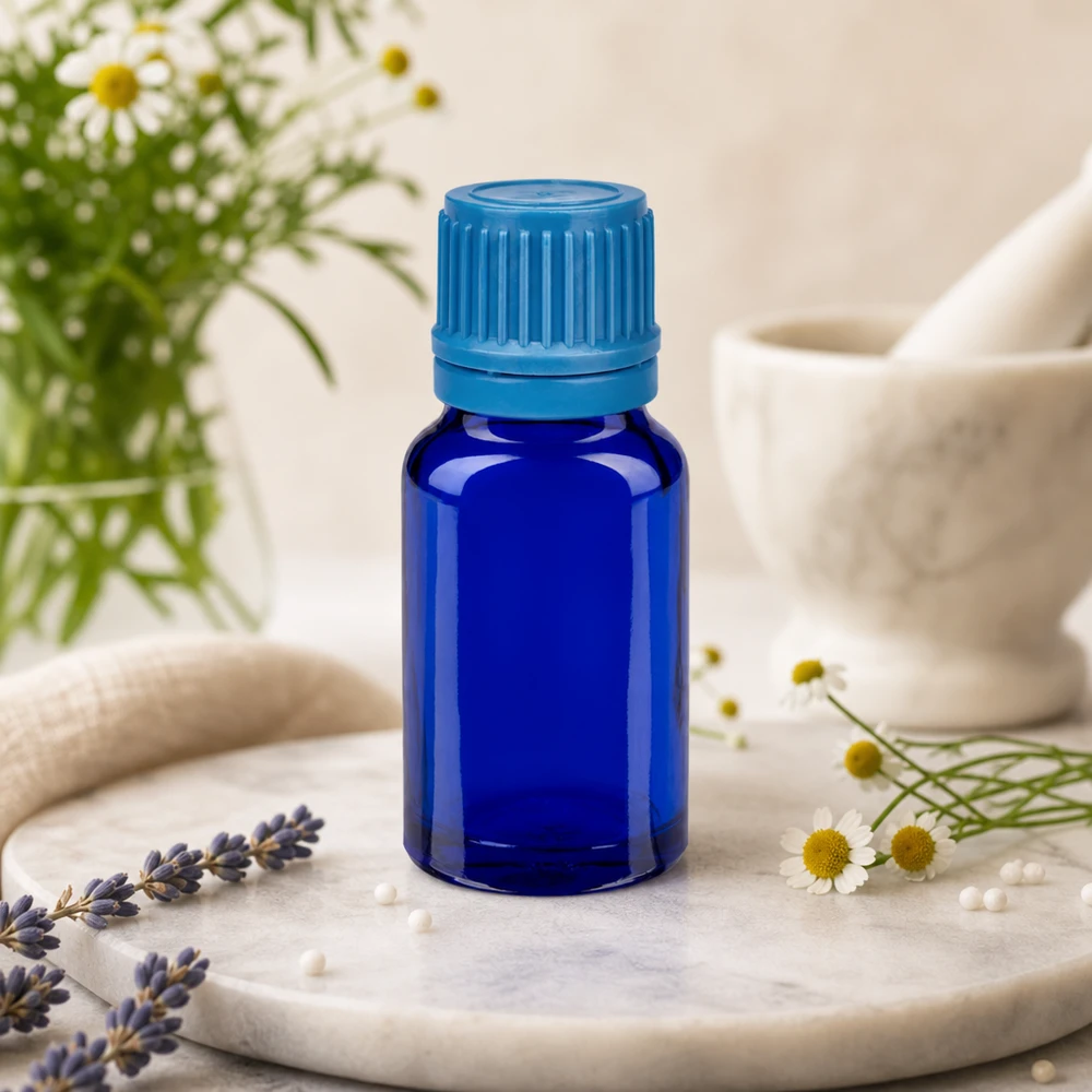 10ml lahvička 11mm šroubovací uzávěr modrá BlueLine UT18/10. 10ml Apothekerflasche aus getöntem Glas ideal für natürliche Heilmittel und Tinkturen