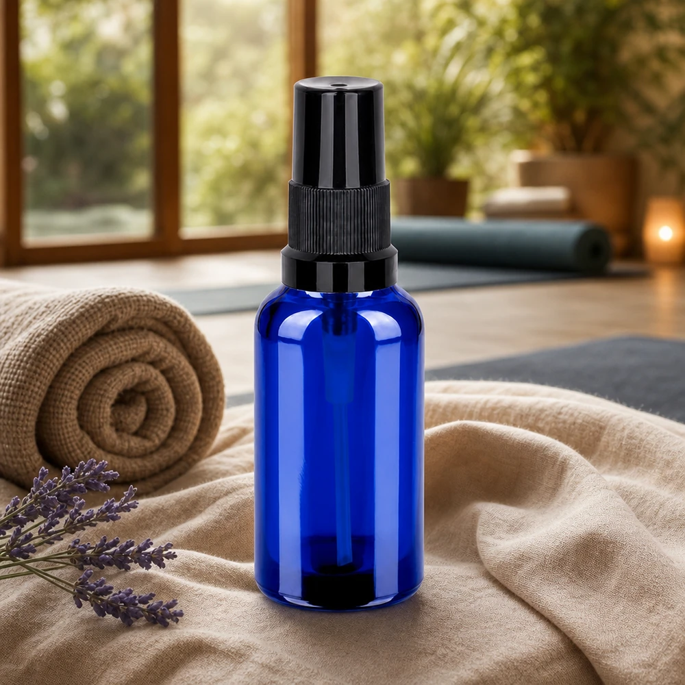 30ml lahvička s rozprašovačem černá standardní uzávěr BlueLine UT18/30 30ml blaue Glasflasche mit schwarzem Sprühkopf STD BlueLine für umweltfreundliche Verpackung