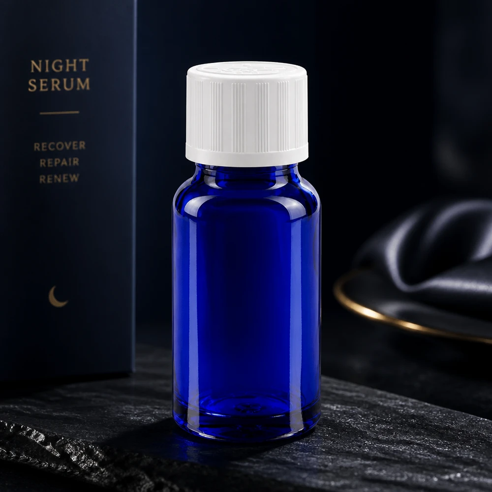 Blaue Apothekerfl 10ml mit weißem Schraubverschluss als Verpackung für Recover Repair Serum
