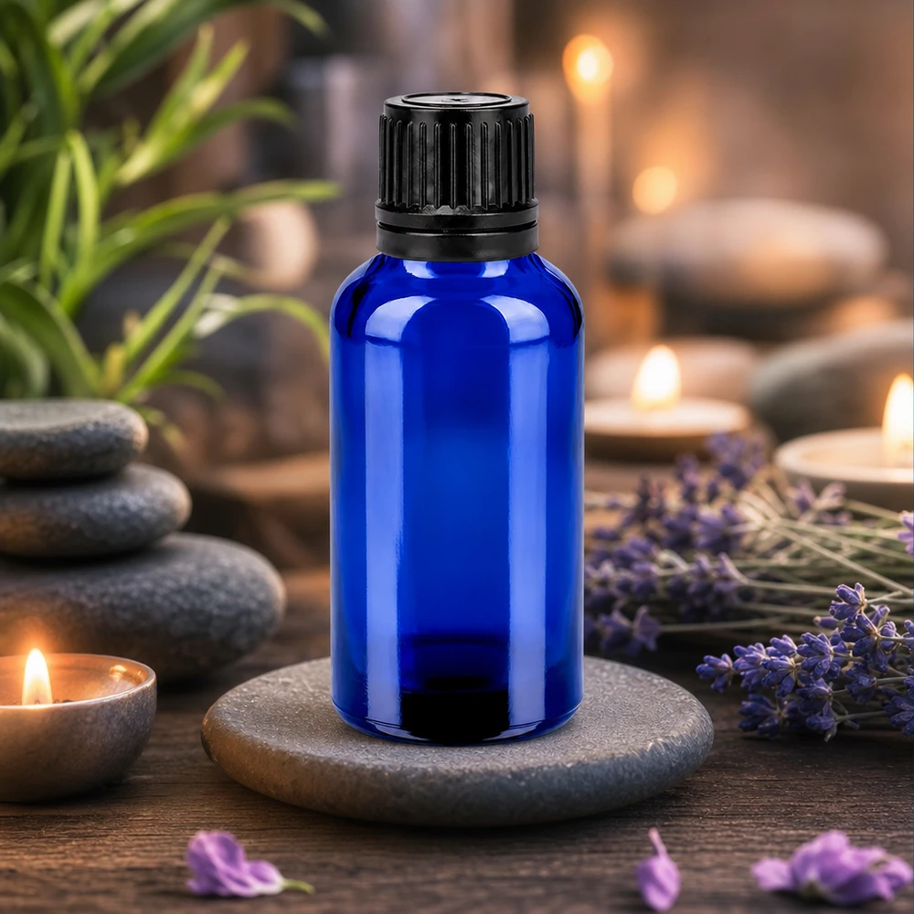 Handliche 30ml Glasflasche in Apothekerqualität für präzise Dosierung von Konzentraten