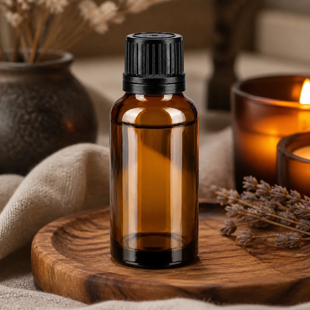 Lékárenská lahvička hnědá 20ml kapátko s nalévacím kroužkem 1mm černý uzávěr s ochranou proti manipulaci. Hochwertige 20ml Braunglas-Pipettenflasche mit schwarzem Originalitätsverschluss für Naturkosmetik
