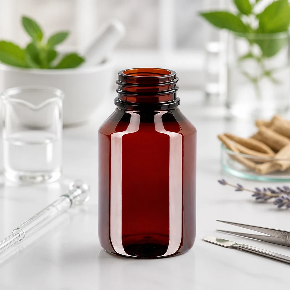 PET láhev 50ml s bílým/červeným uzávěrem s možností manipulace. Hnědá PET láhev o objemu 50 ml se šroubovacím uzávěrem pro farmaceutické účely v oblasti přírodní medicíny