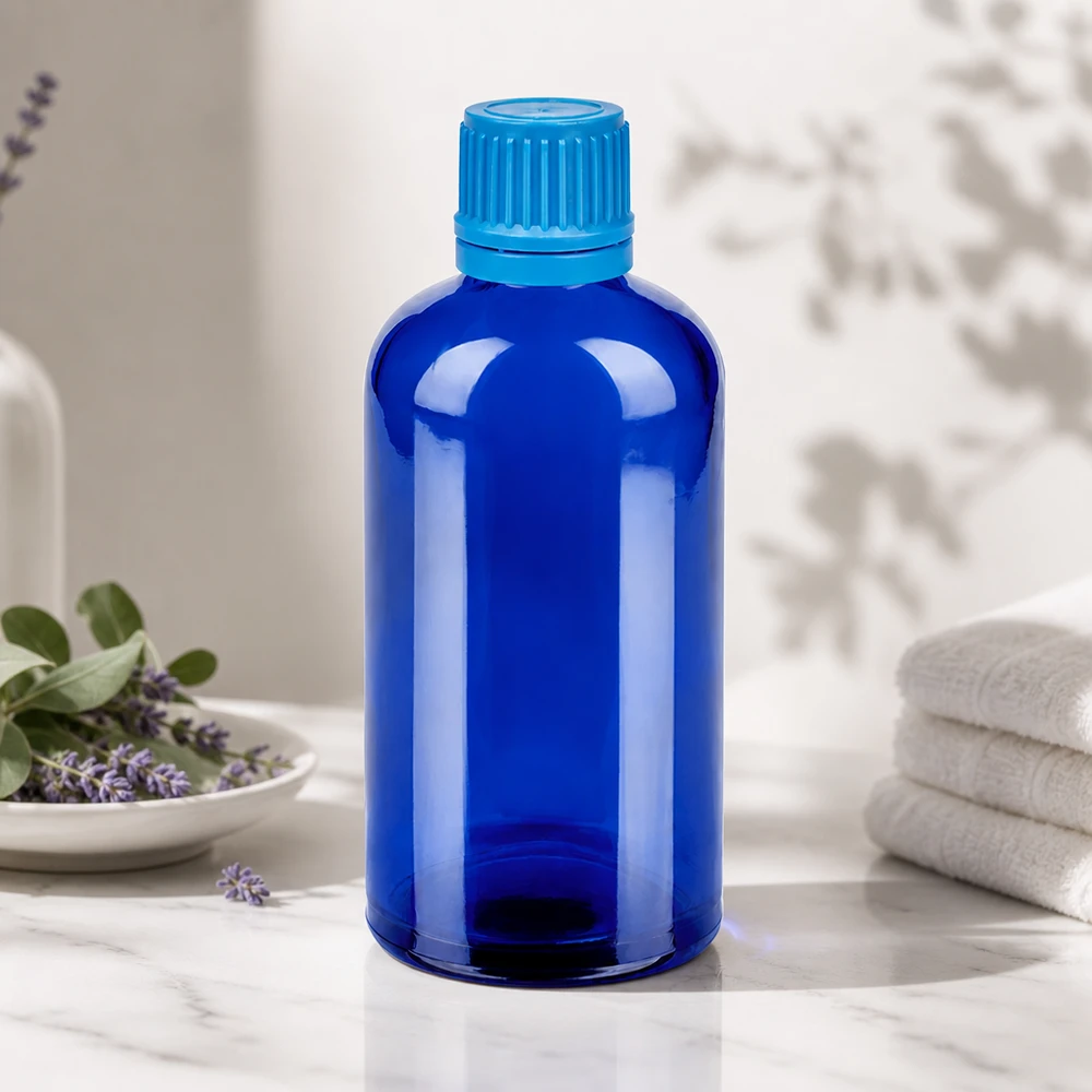 100ml láhev 11mm šroubovací uzávěr modrý uzávěr s ochranou proti manipulaci BlueLine UT18/100 Premium 100ml BlueLine Flasche mit auslaufsicherem Verschluss für Labor und Apotheke