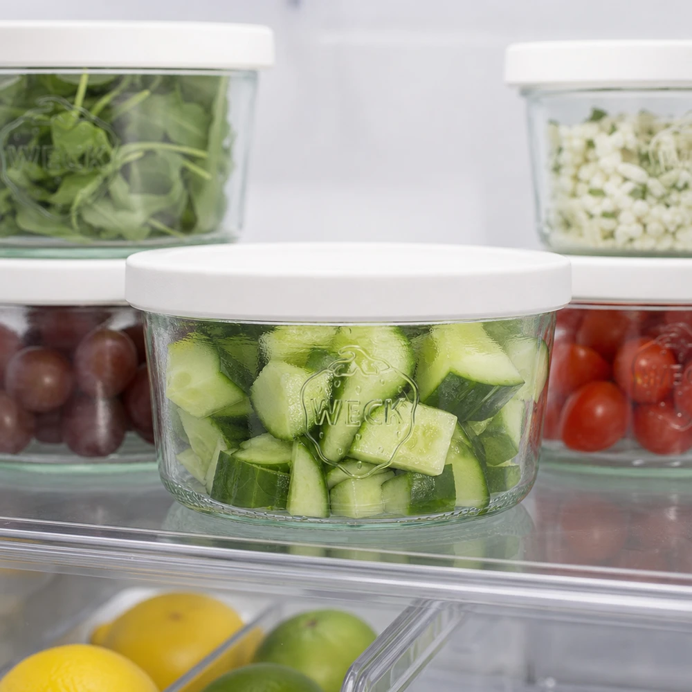 WECK 165ml Sturzglas RR80 mit Gurken im Kühlschrank zur Meal-Prep Aufbewahrung frischer Lebensmittel