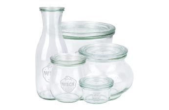 skleněné nádoby s víkem